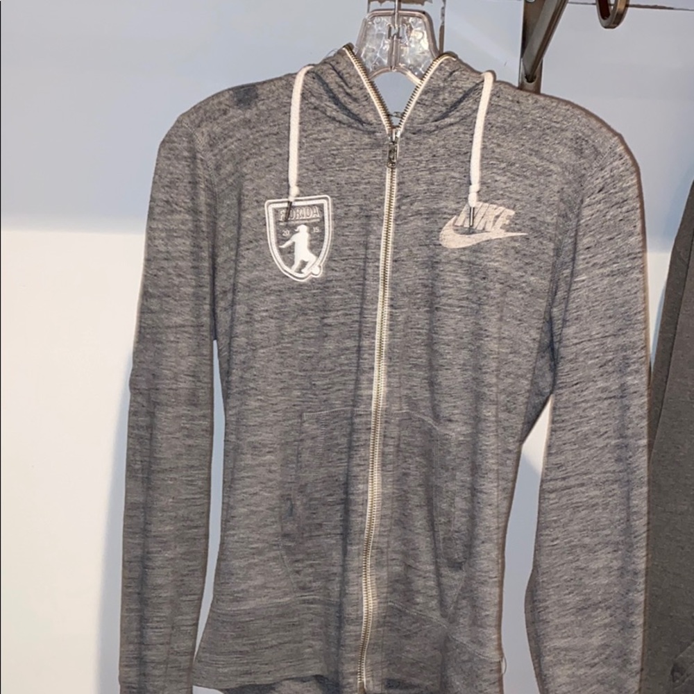 nike gray zip up hoodie